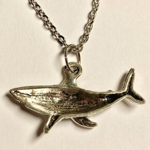 Silver Shark Necklace Stainless Steel Chain 20" Plated Sea Life Mens Womens - Picture 3 of 7